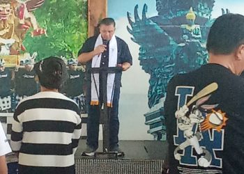 “Ibadah Syukur Paskah Kolom 15 GMIM Paulus Wenang Mahakeret: Fokus pada Tuhan, Temukan Kemuliaan-Nya”